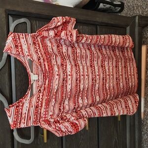 Cold shoulder short sleeve shirt